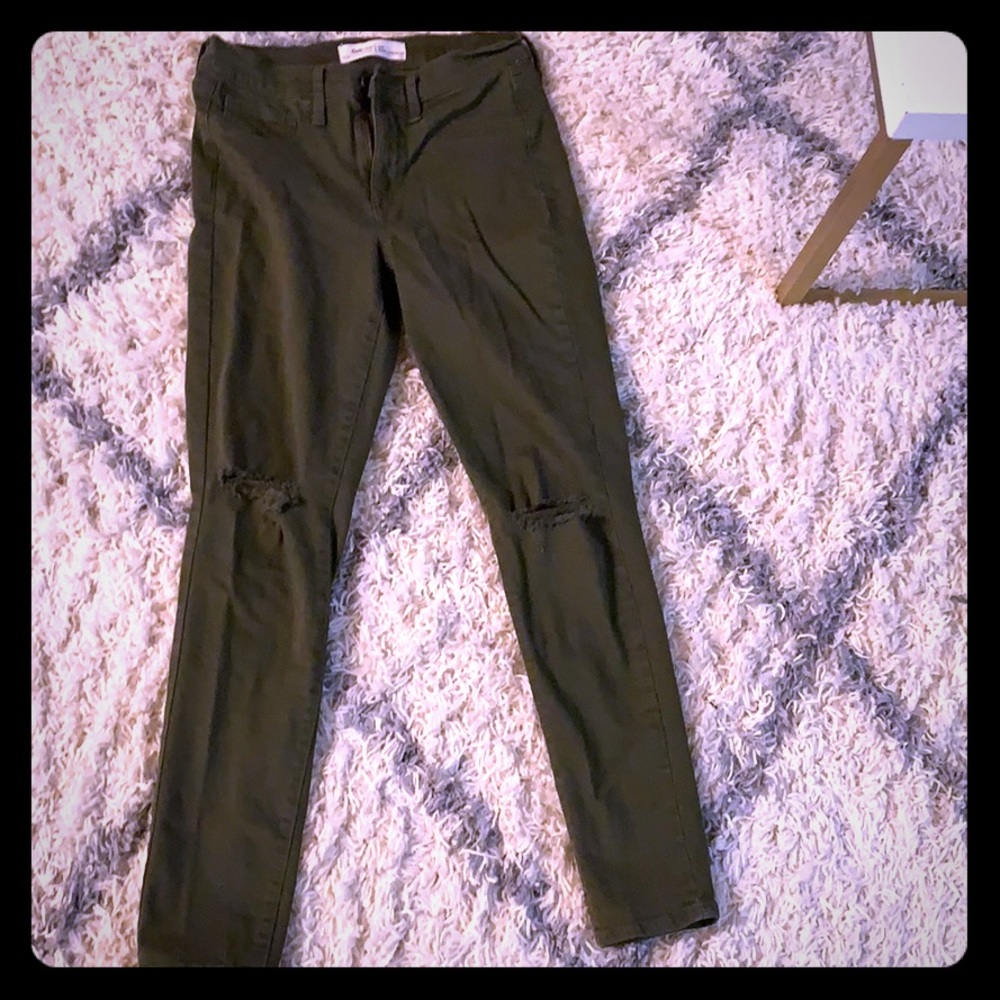 Olive/Army Green Gap skinny Jeans Size 26